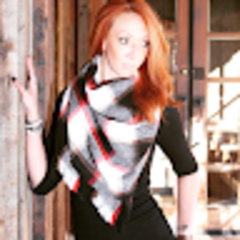 Meet your Posher, Jennifer